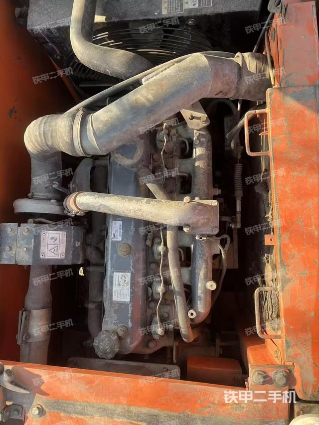 发动机整体俯视（整机外观）