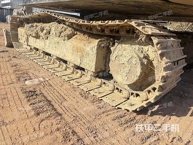 单侧履带整体（整机外观）