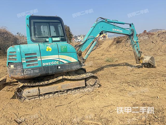 整机右后45°（整机外观）