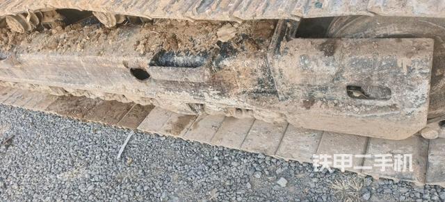 单侧履带整体（整机外观）