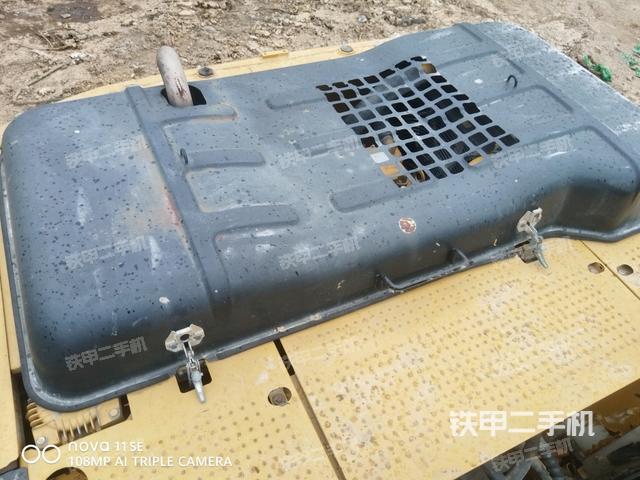 气门室盖螺丝特写（上车部件）