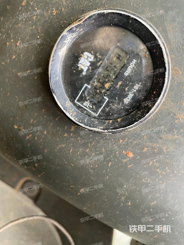 座椅左侧控制台/音响/含左手柄（驾驶室部分）