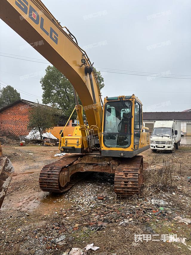 山东临工E6210FHD挖掘机