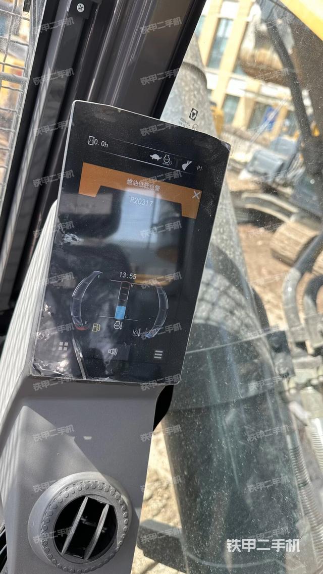 显示屏 （驾驶室部分）