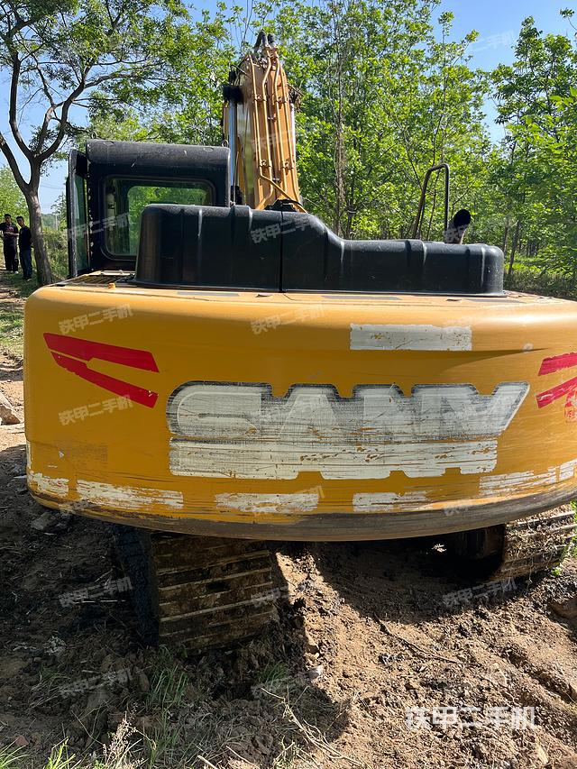 駕駛室頂部（整機(jī)外觀）