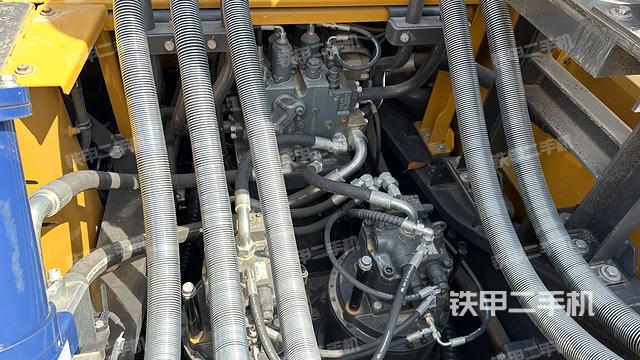 驾驶室顶部俯视（上车部件）