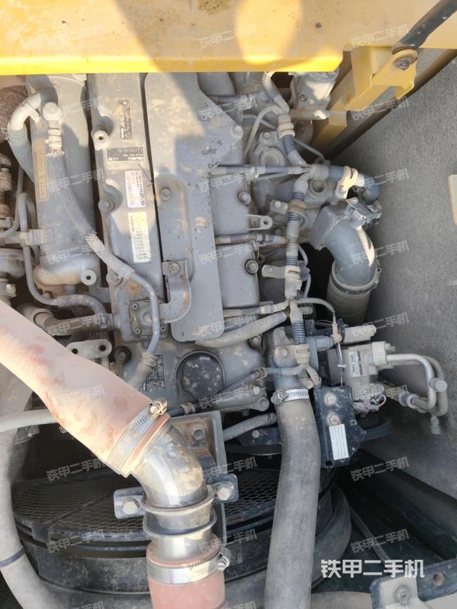 发动机室（上车部件）