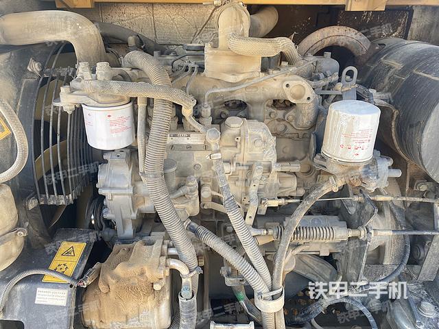 發(fā)動機(jī)整體俯視（整機(jī)外觀）