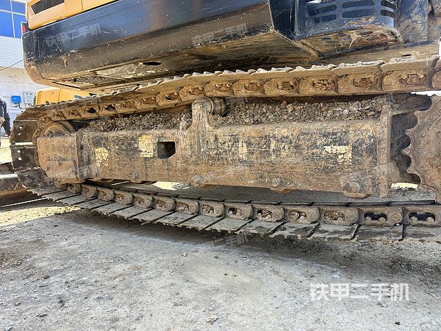 单侧履带整体（整机外观）