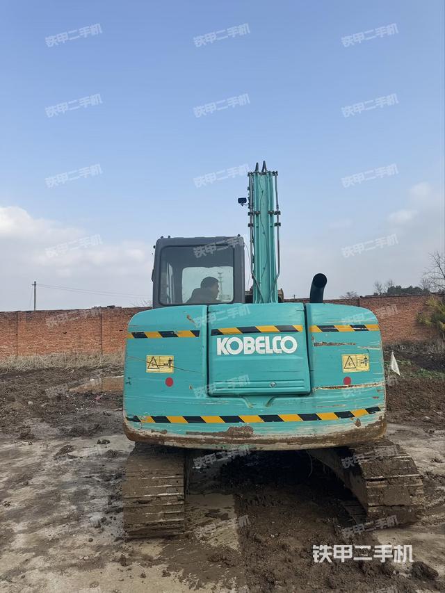 整機右后45°（整機外觀）