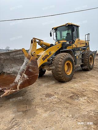 山東臨工L955F裝載機(jī)