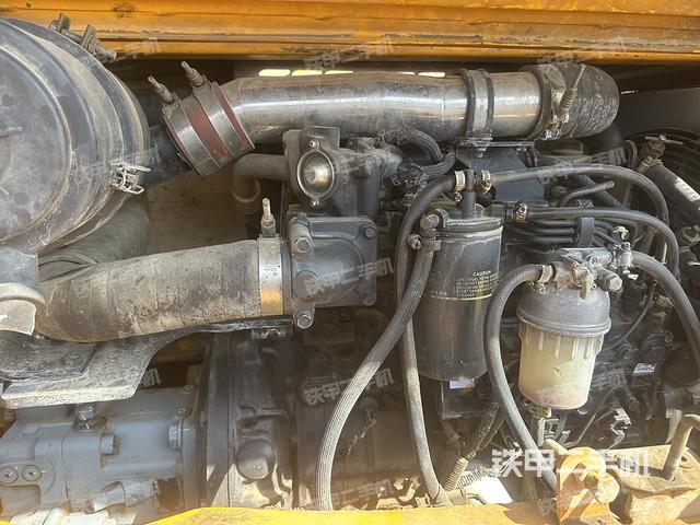 发动机整体俯视（整机外观）