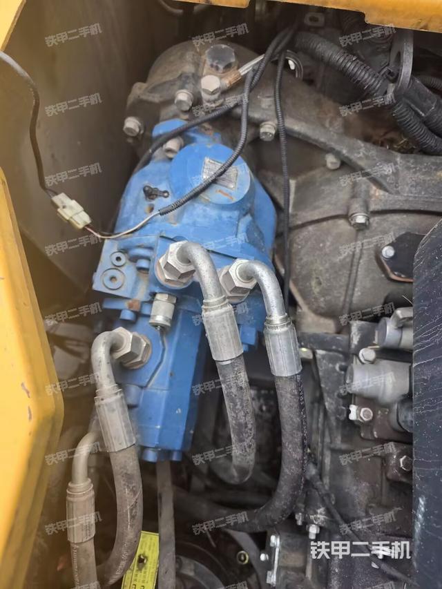 发动机整体俯视（整机外观）