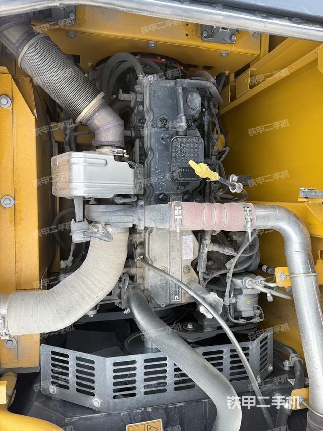 發(fā)動(dòng)機(jī)整體俯視（整機(jī)外觀）