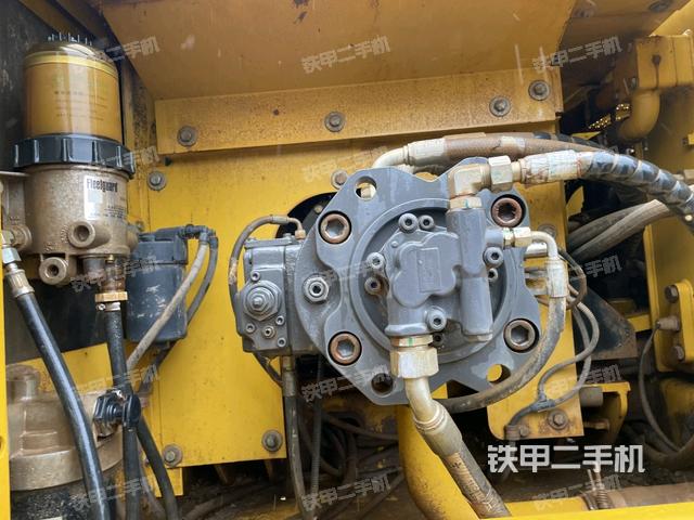 液压泵室（大件舱室）