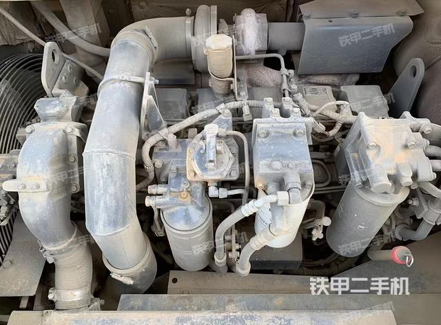 发动机整体俯视（整机外观）