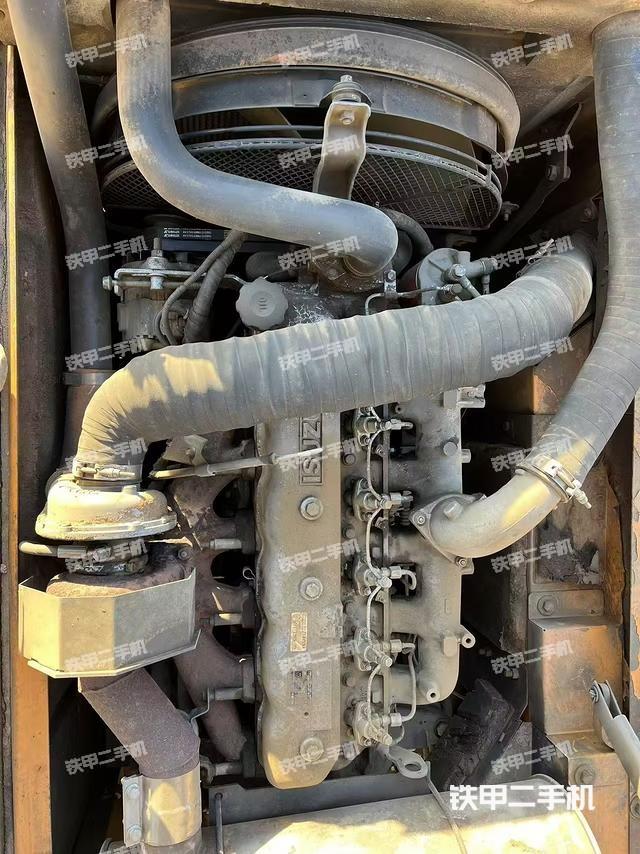 發(fā)動機整體俯視（整機外觀）