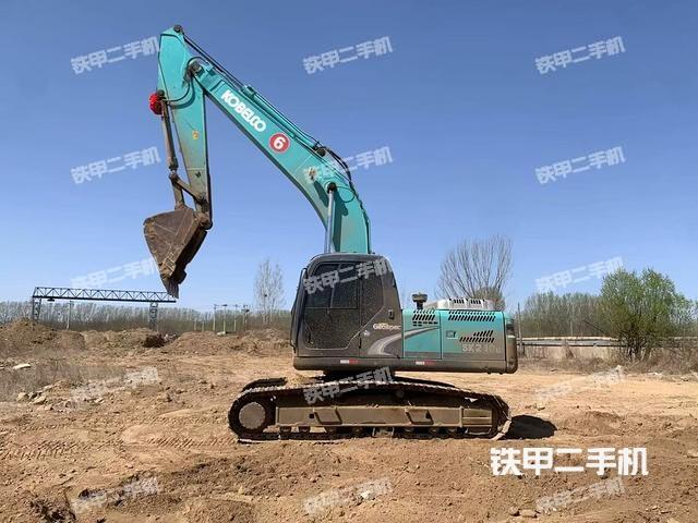 神钢SK210LC-8挖掘机