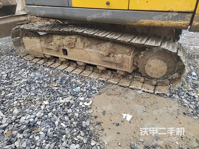 單側(cè)履帶整體（整機外觀）