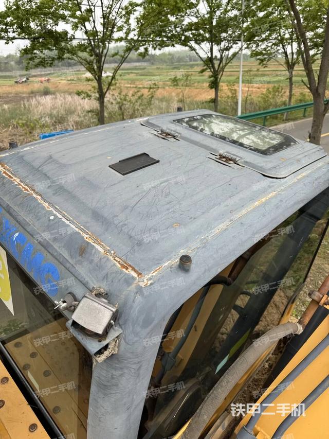 駕駛室頂部（整機(jī)外觀）