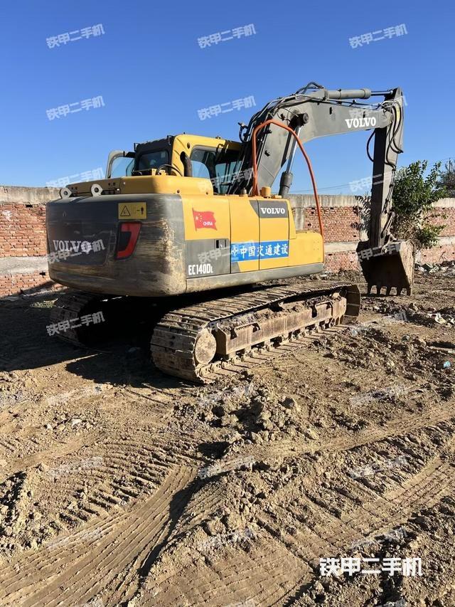 整機右后45°（整機外觀）