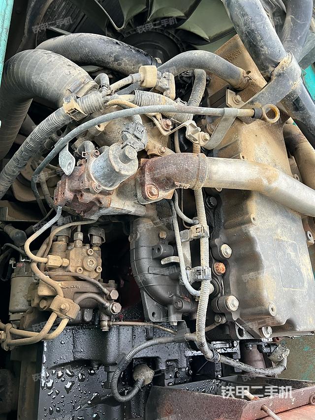 發(fā)動機(jī)整體俯視（整機(jī)外觀）