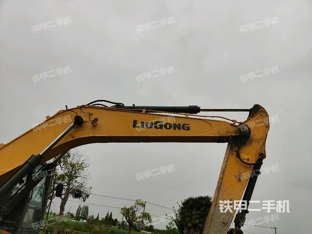 大臂整體?右側(cè)（工作和回轉(zhuǎn)裝置）