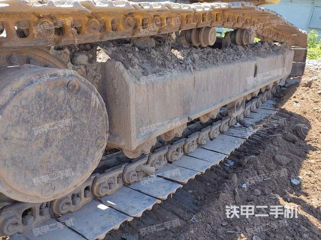 单侧履带整体（整机外观）