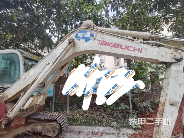 大臂整体 右侧(工作和回转装置) 大臂整体 右侧(工作和回转装置)
