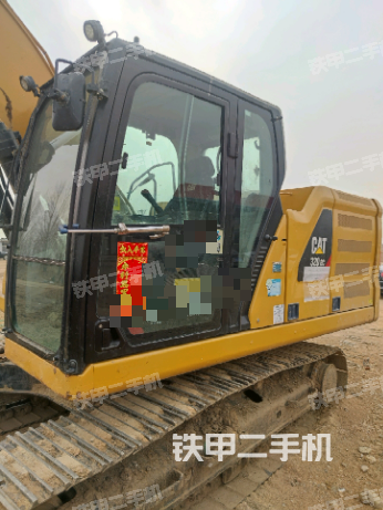 驾驶室左前45度（驾驶室部分）