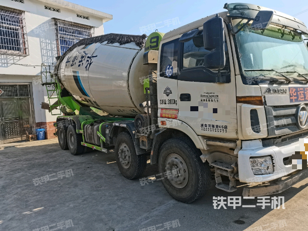 雷萨重机BJ5313GJB-XL搅拌运输车