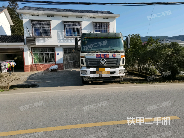 整机右侧（设备外观及核心部件）