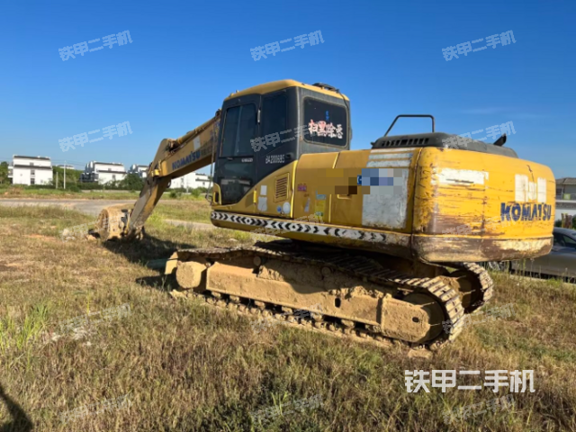 小松PC200-7挖掘机