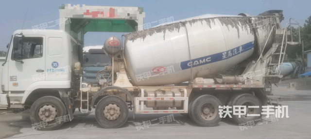 整机左侧（设备外观及核心部件）