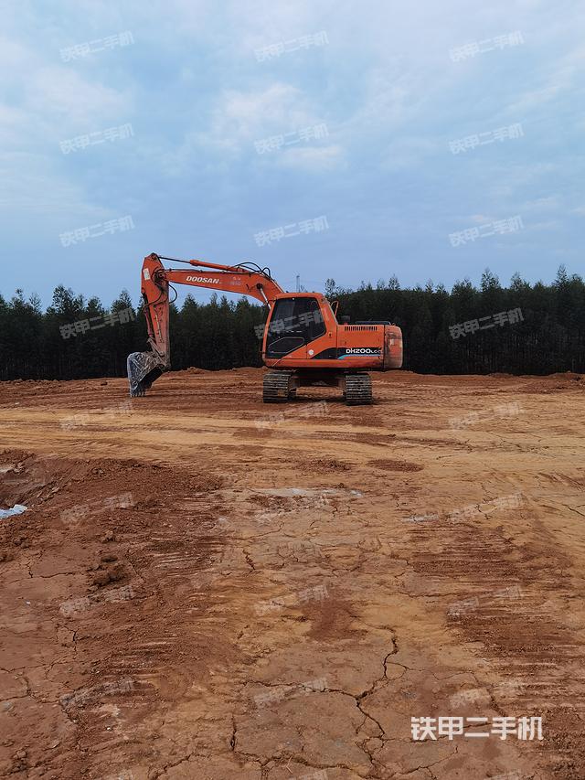 斗山DH150LC-7挖掘机