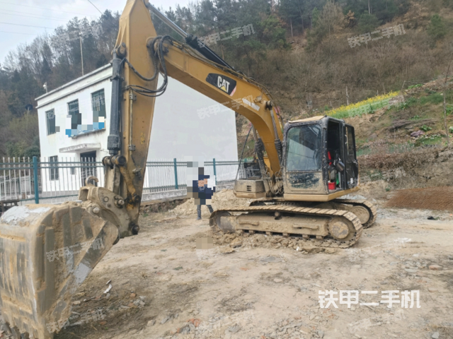 卡特彼勒313D2小型液压挖掘机