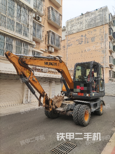 恒特重工HT75W挖掘机