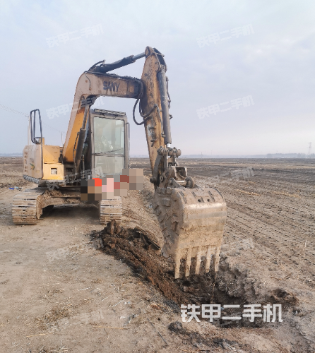 三一重工SY75C挖掘机