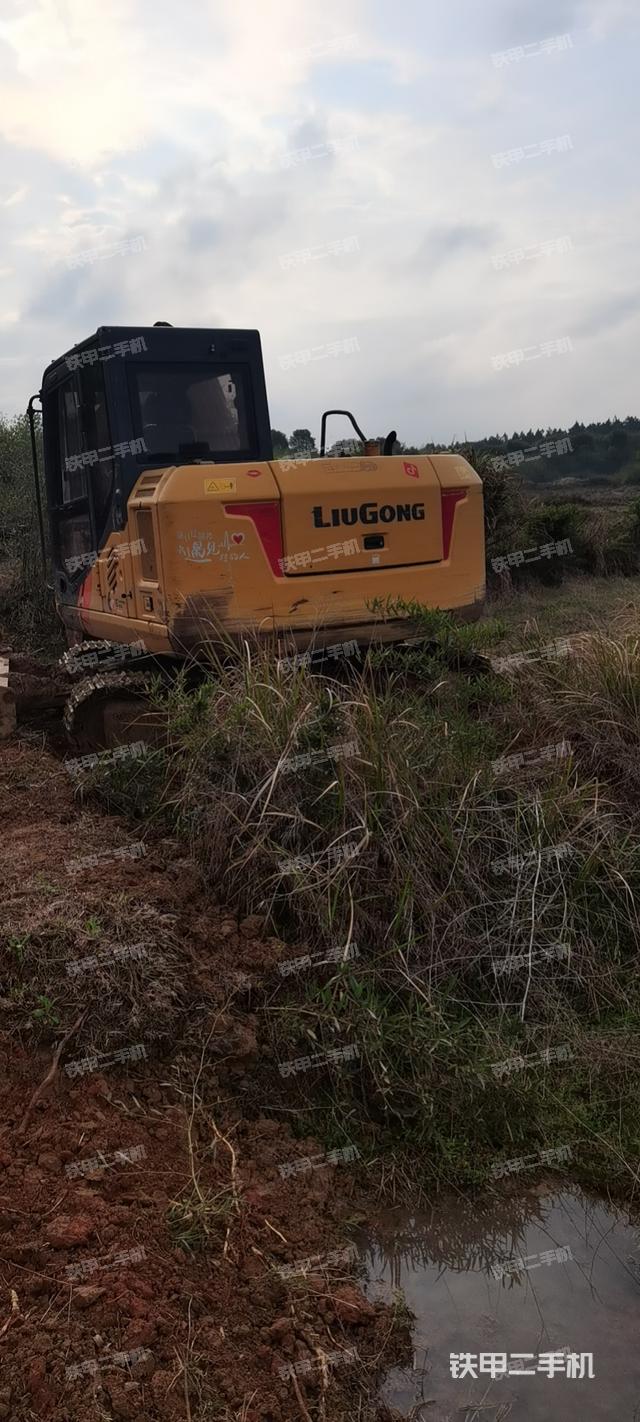 柳工CLG9075E挖掘机