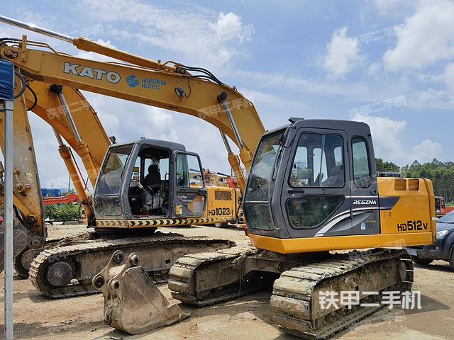 加藤HD512V挖掘机