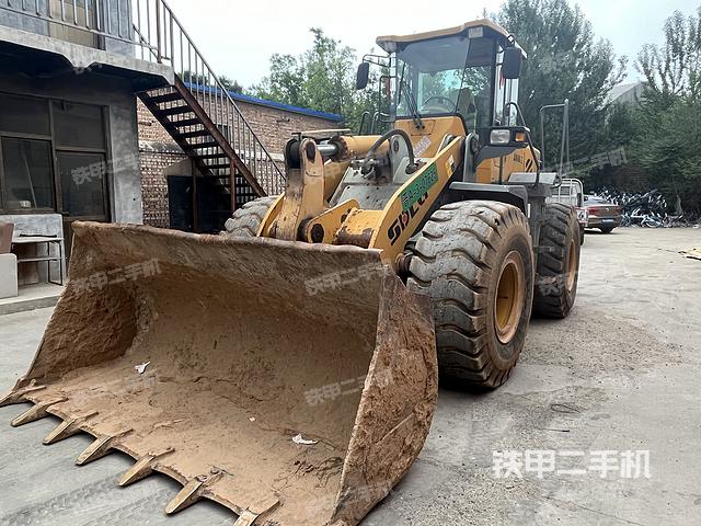 山东临工LG953装载机
