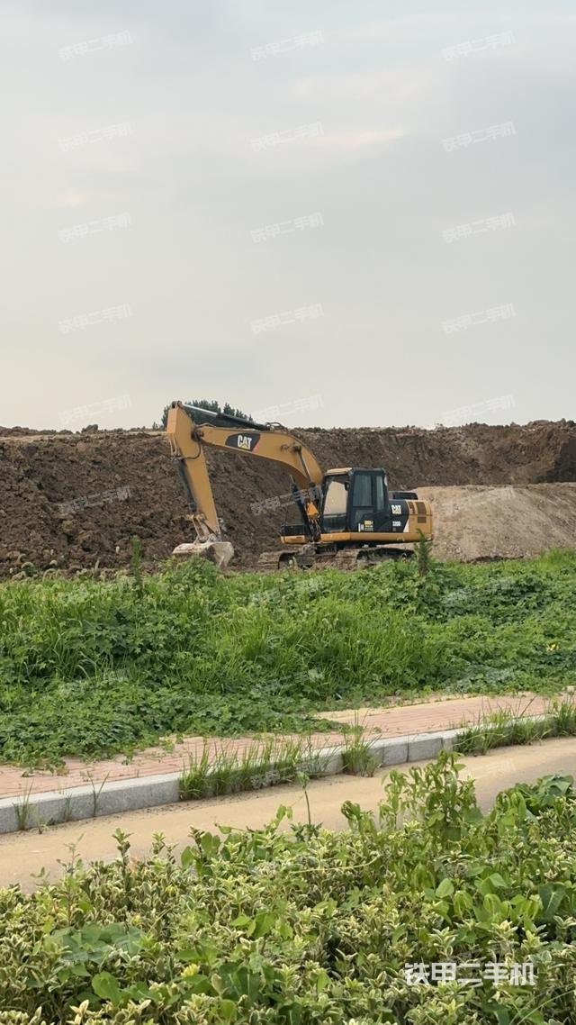 卡特彼勒320D2GC挖掘机
