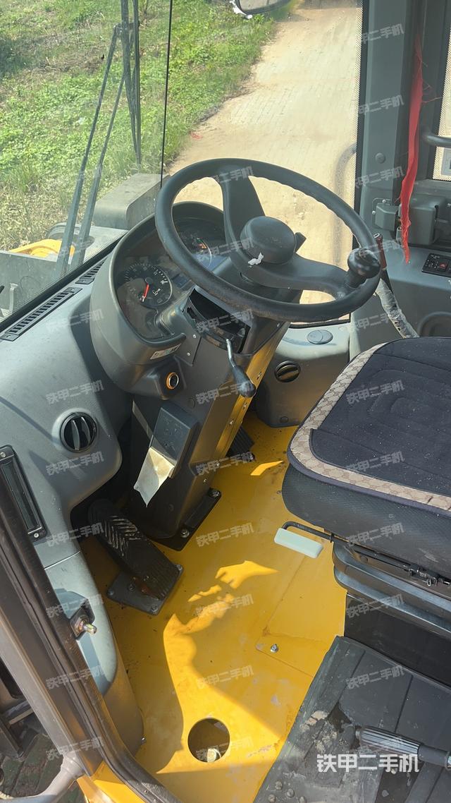 驾驶室工作台（整机外观及大件）