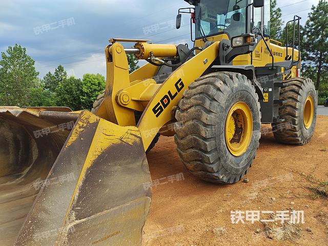 山东临工L955装载机