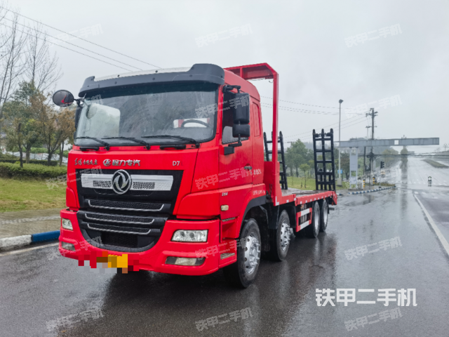 东风8X4平板运输车