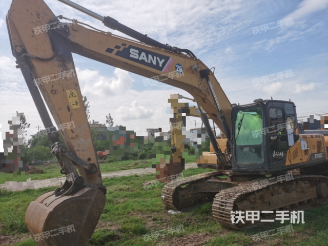 三一重工SY205C挖掘机