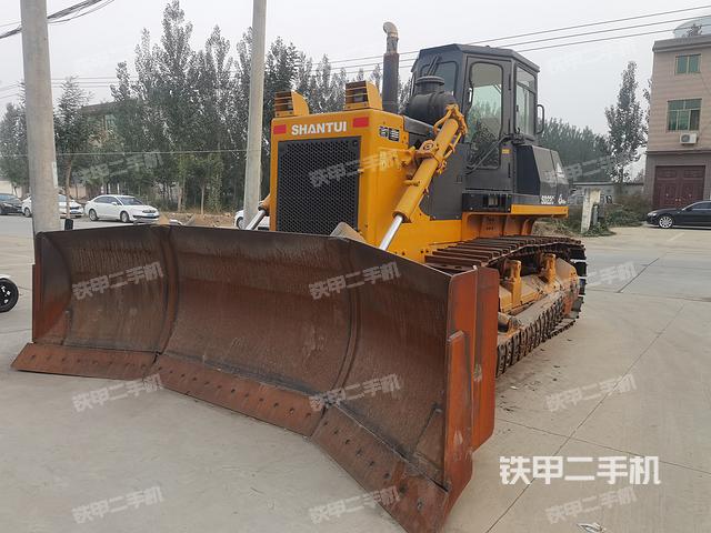 山推SD22推土机
