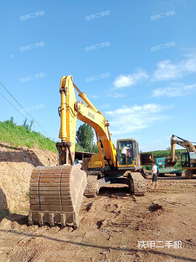 山重建机MC386LC-8挖掘机