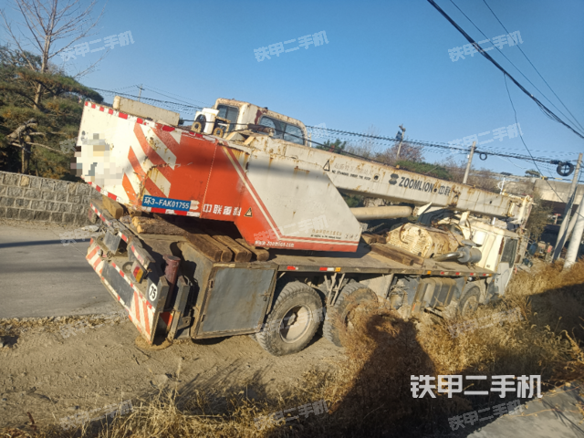 整機右側(設備外觀及核心部件) 整機右側(設備外觀及核心部件)