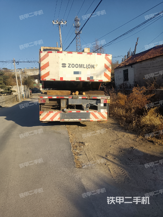 整機右后45°(設備外觀及核心部件) 整機右后45°(設備外觀及核心部件)